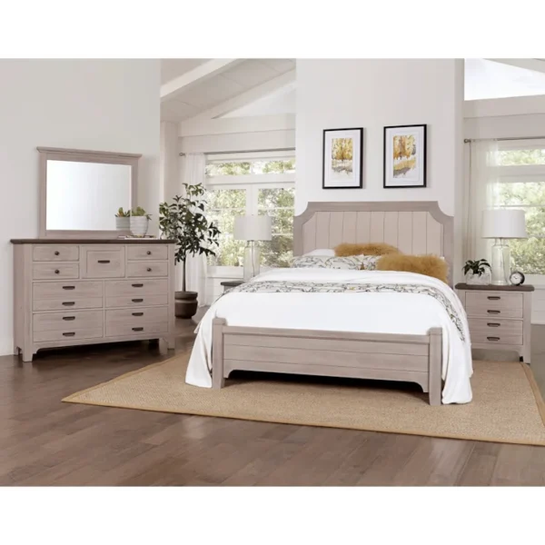 Luna Ridge Panel Bed Set